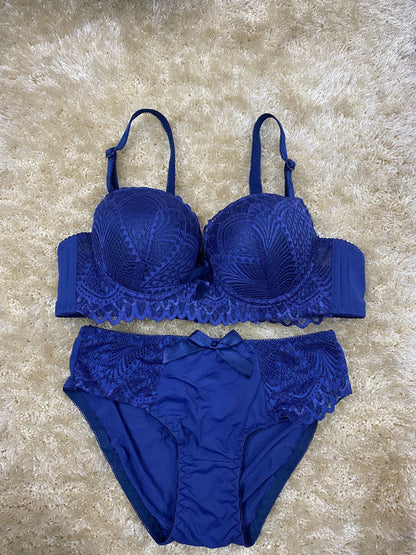 Bismil Padded Bra set— Buy 1, Get 1 Free