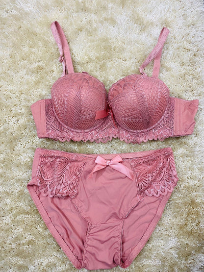 Bismil Padded Bra set— Buy 1, Get 1 Free