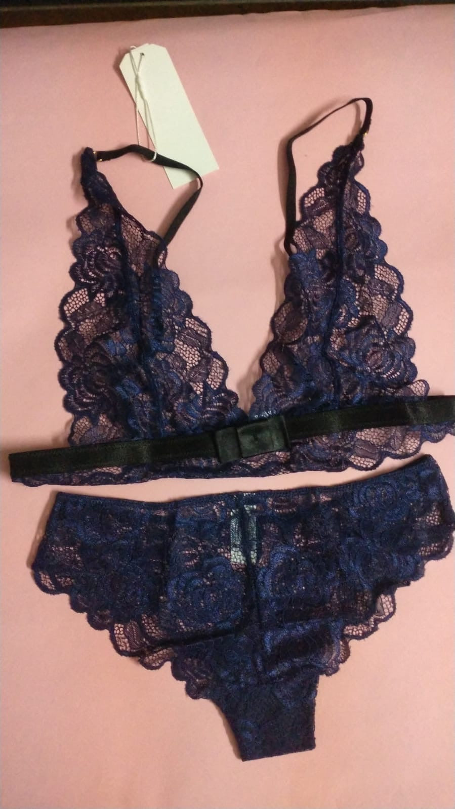 Deep neck lace bra set   Buy 1, Get 1 Free