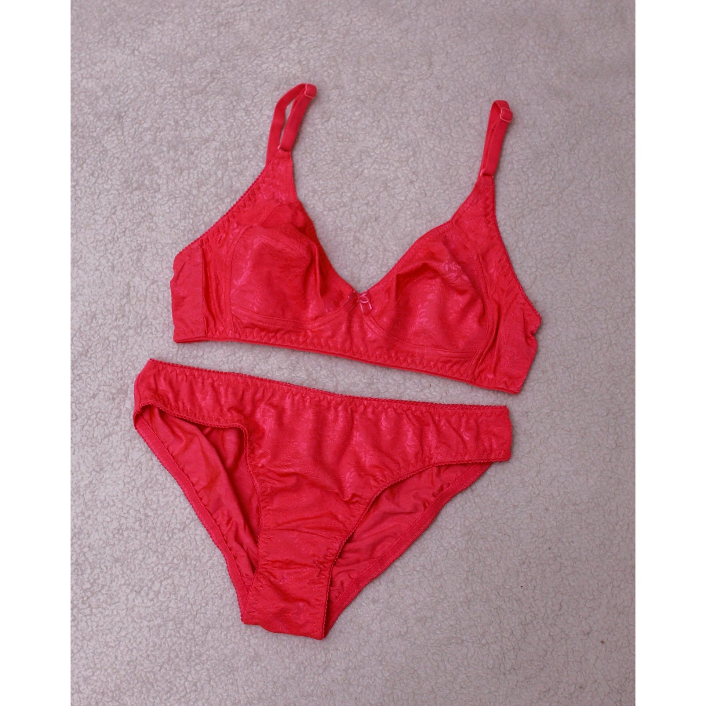 Libra Non Padded Bra Set  Buy 1, Get 1 Free