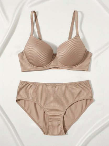 Premium Moulded Wire Bra – Everyday Comfort & Support