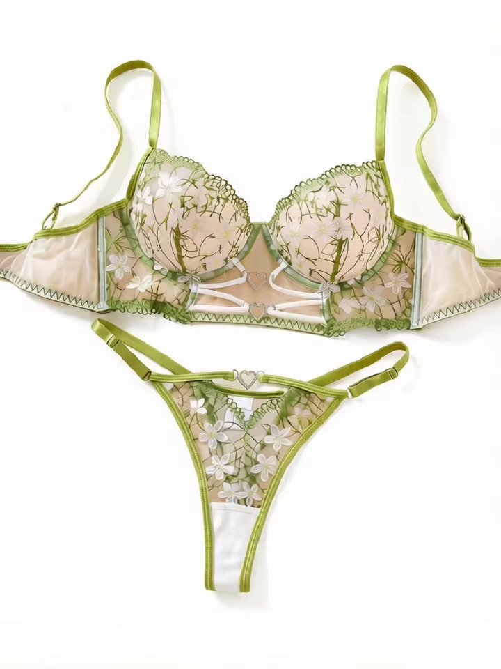 Green Daisy Embroidery 2-Piece Set ( PACK OF 3)