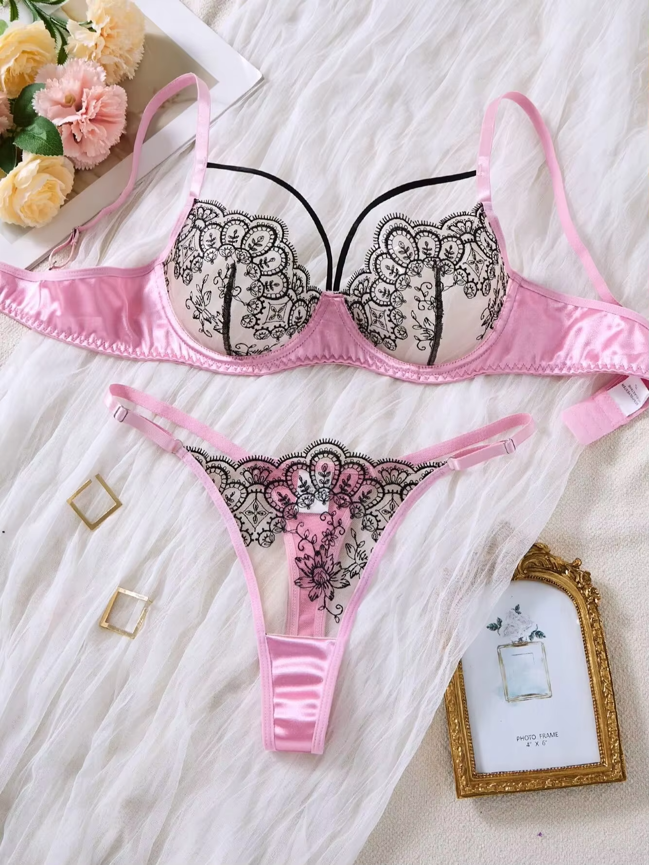 Pink Contrast Lace 2-Piece Set ( PACK OF 3)